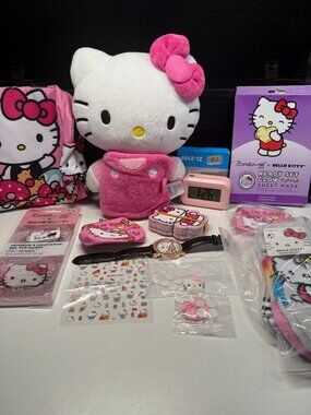 Hello Kitty Bundle/Lot